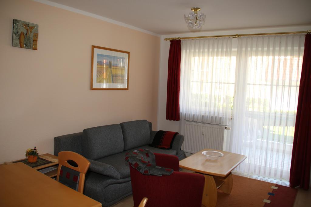2 Zimmer Kursuite Bad Fuessing Εξωτερικό φωτογραφία
