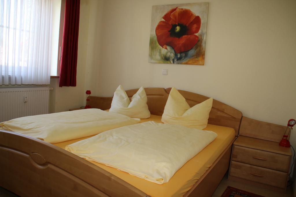 2 Zimmer Kursuite Bad Fuessing Εξωτερικό φωτογραφία
